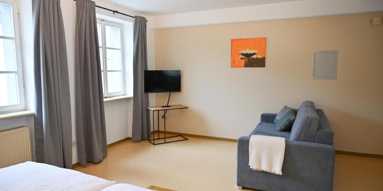 Ferienappartements Intour Ockfen Екстер'єр фото