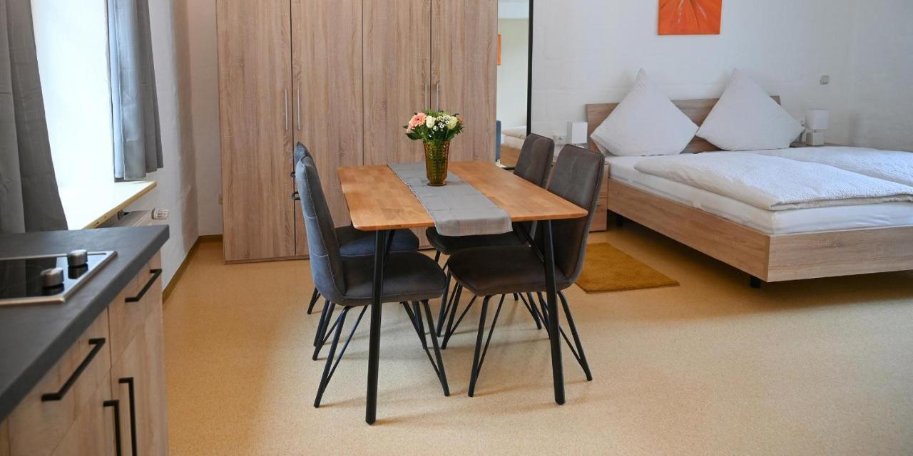 Ferienappartements Intour Ockfen Екстер'єр фото