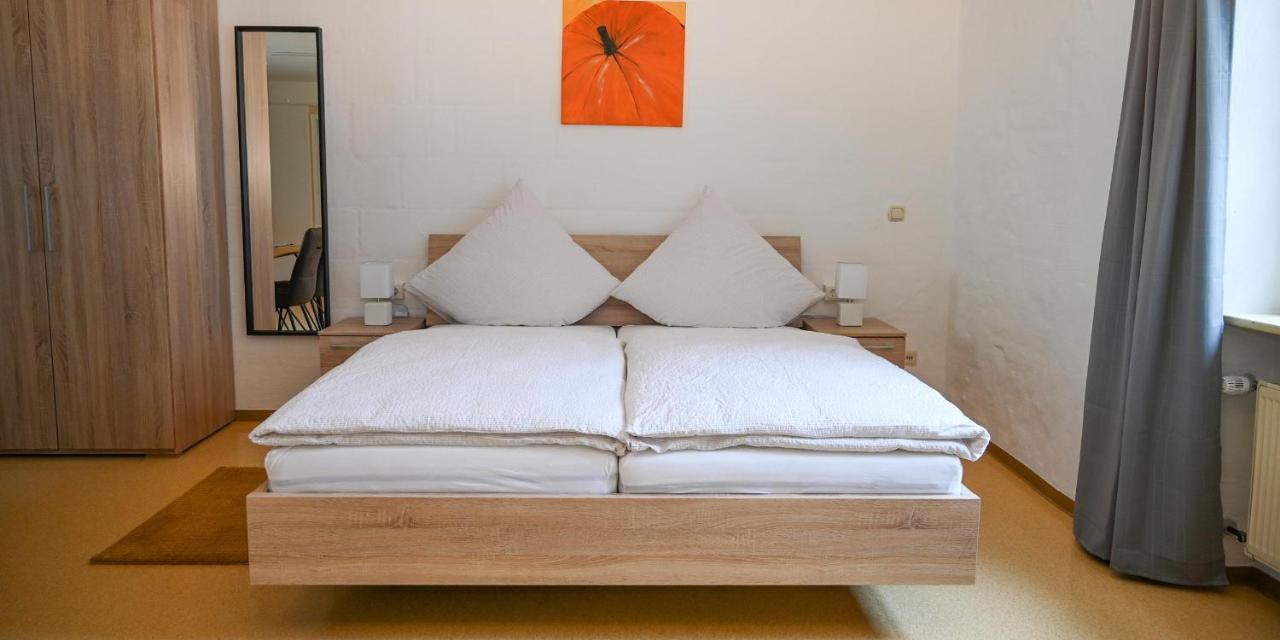 Ferienappartements Intour Ockfen Екстер'єр фото